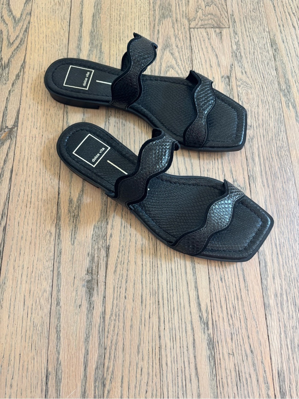 Dolce Vita Black Wavy Double-Strap Slide Sandals